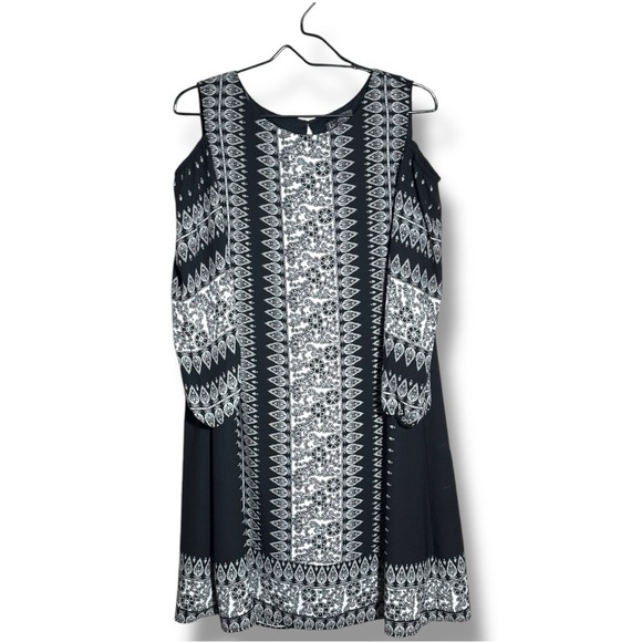 Luxology Black and White Vertical Geometric Pattern Shoulder Cutout Mini Dress - Picture 4 of 16